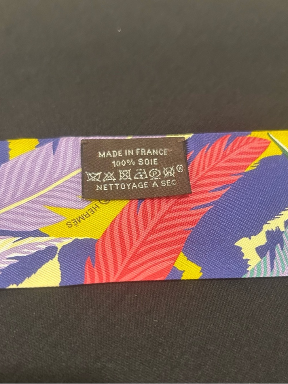 Hermès Purple Green Yellow Printed Silk Twilly with Butterfly Motif - Picture 7 of 16